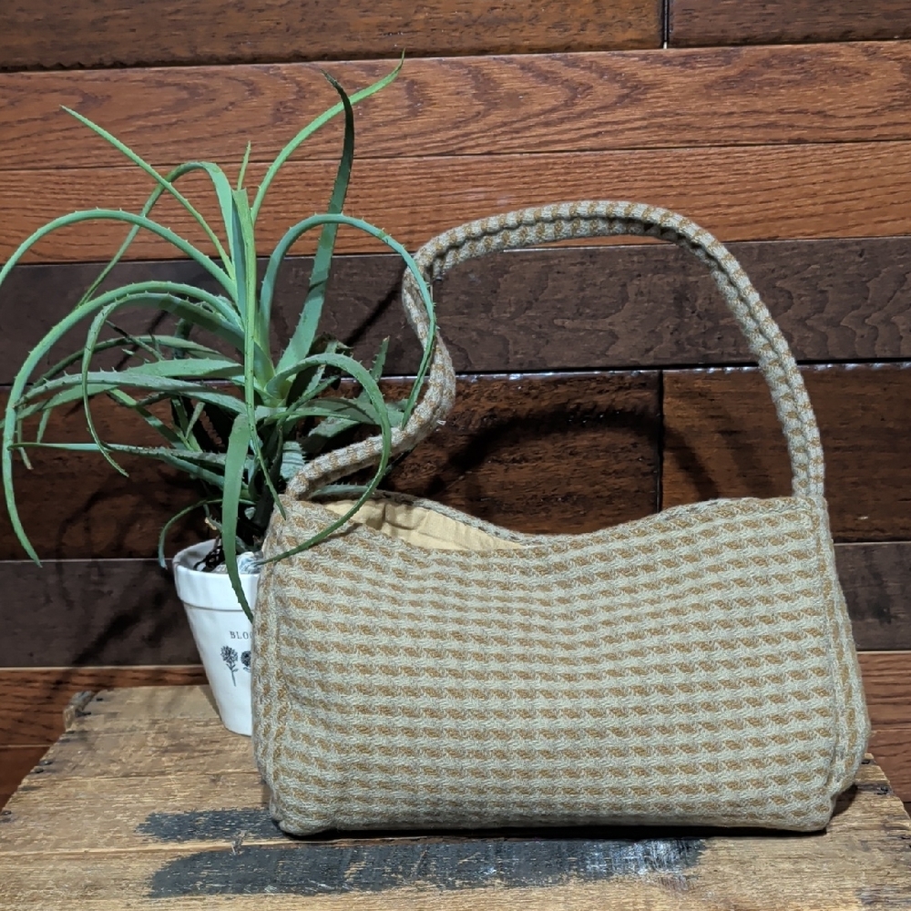No Brand Tag Stylish Tan Houndstooth Women's Bag